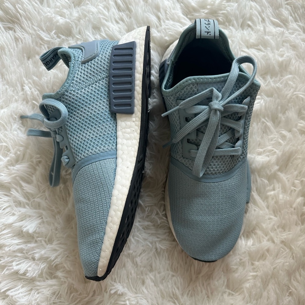 Women’s Adidas NMDs size 8.5